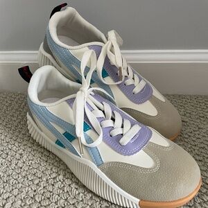 Stylish Women's Athletic Shoes in Beige and Purple